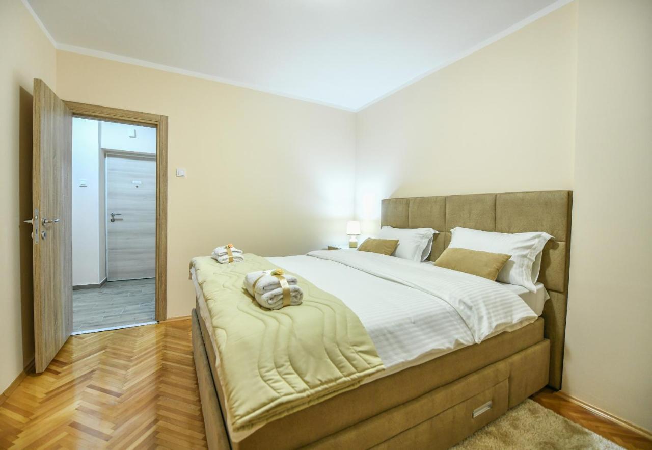 Apartman Centar 2 Подгориця Екстер'єр фото