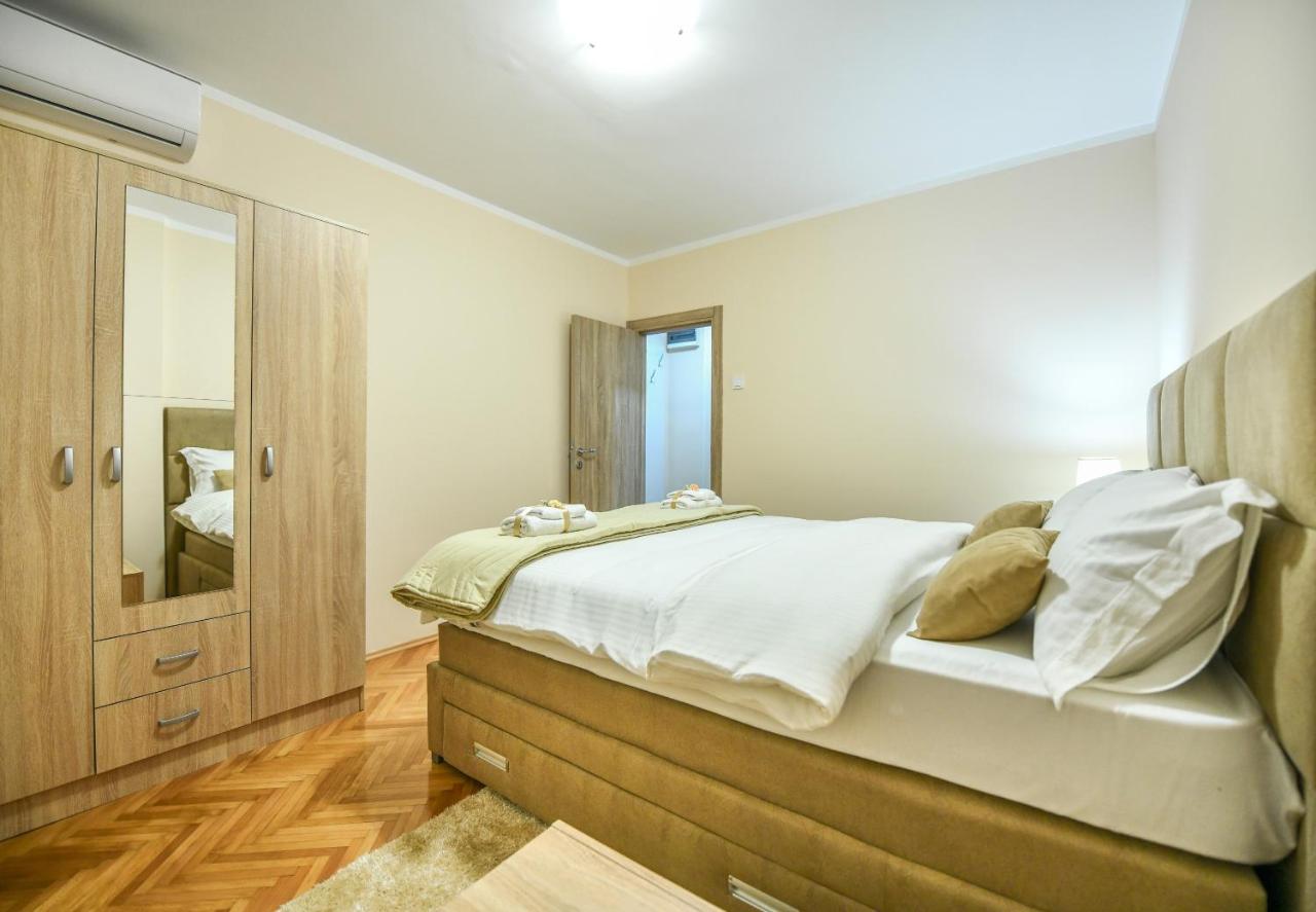 Apartman Centar 2 Подгориця Екстер'єр фото