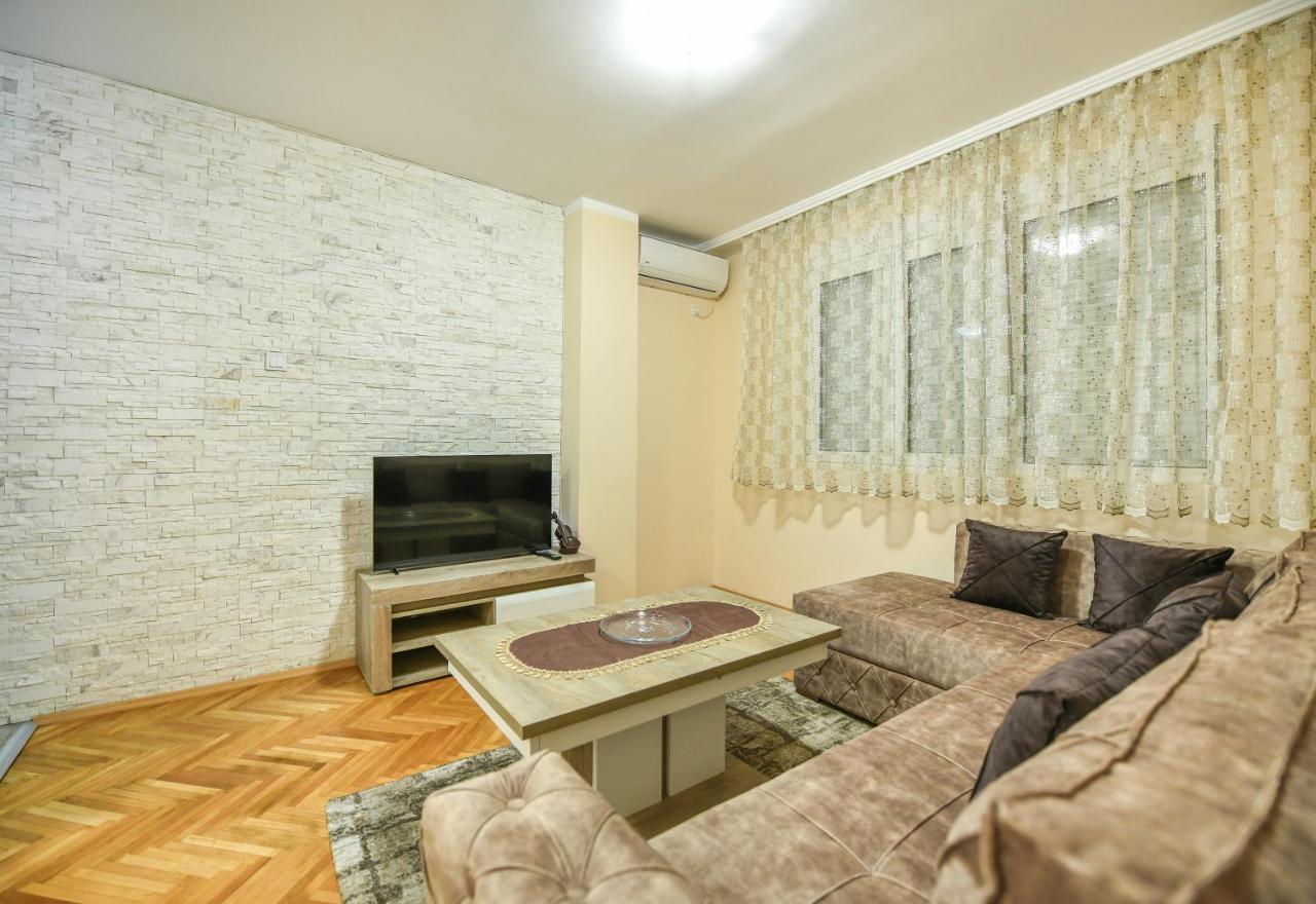 Apartman Centar 2 Подгориця Екстер'єр фото